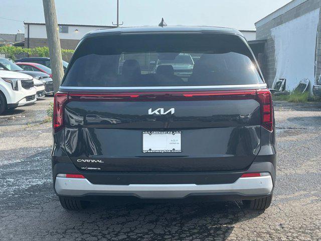 new 2025 Kia Carnival car, priced at $40,225