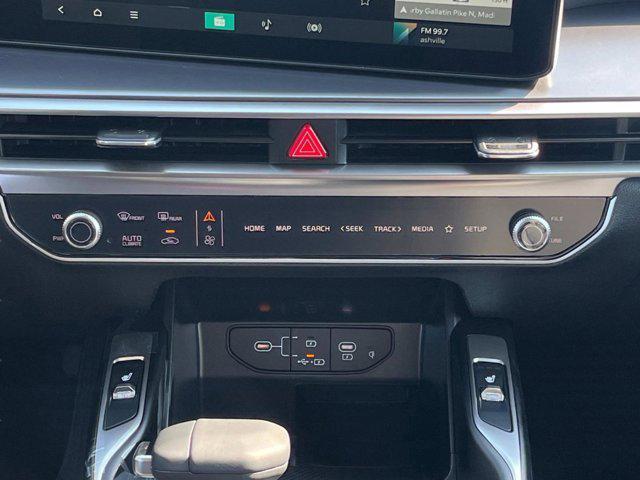 new 2025 Kia Sorento car, priced at $38,150