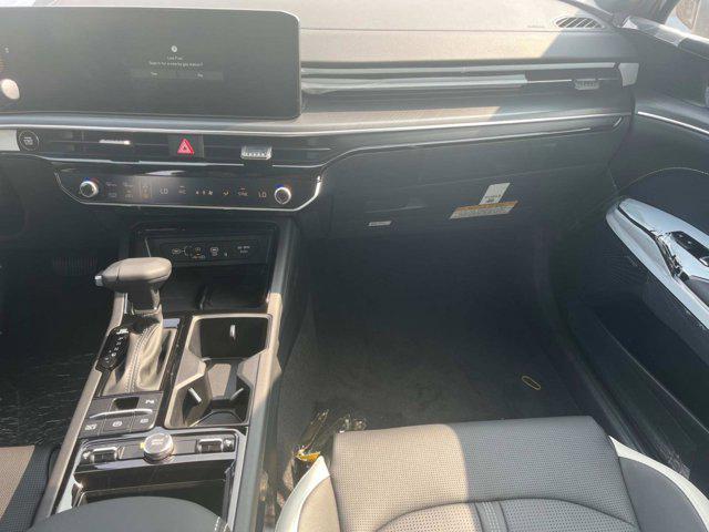 new 2025 Kia K5 car, priced at $29,550