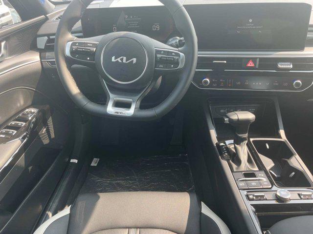 new 2025 Kia K5 car, priced at $29,550