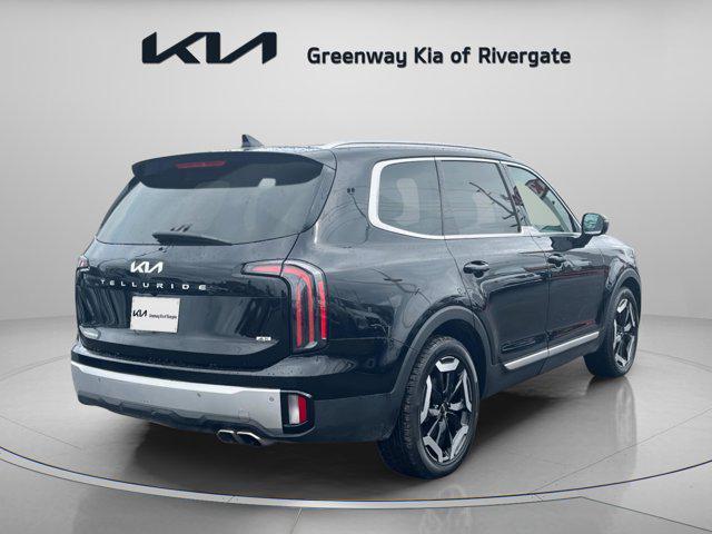 used 2024 Kia Telluride car, priced at $39,722