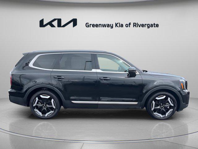 used 2024 Kia Telluride car, priced at $39,722