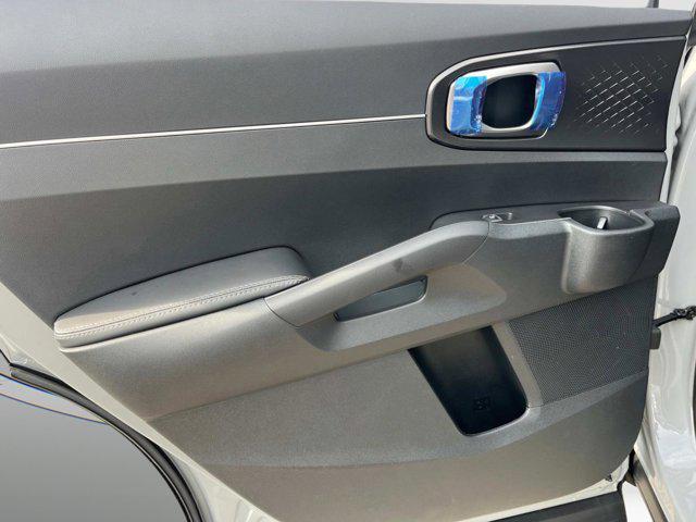 new 2025 Kia Sorento car, priced at $37,695