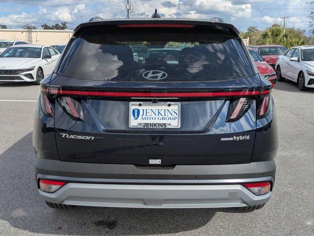 new 2025 Hyundai TUCSON Hybrid car, priced at $42,010