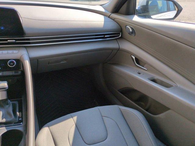 new 2024 Hyundai Elantra car, priced at $22,779