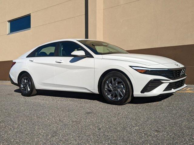 new 2025 Hyundai Elantra car, priced at $23,514