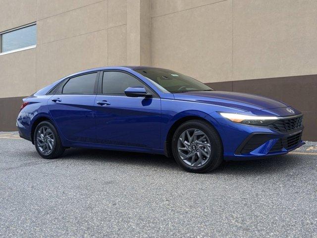 new 2025 Hyundai Elantra car, priced at $23,043