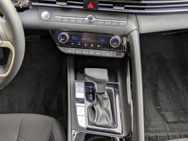new 2025 Hyundai Elantra car, priced at $25,929