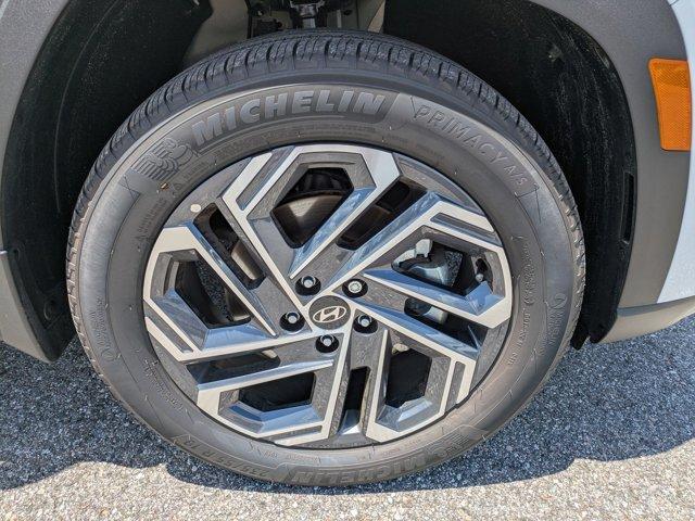 new 2025 Hyundai TUCSON Hybrid car, priced at $42,454
