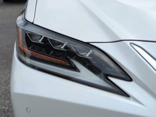 used 2019 Lexus ES 350 car, priced at $31,002
