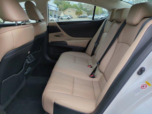 used 2019 Lexus ES 350 car, priced at $31,002