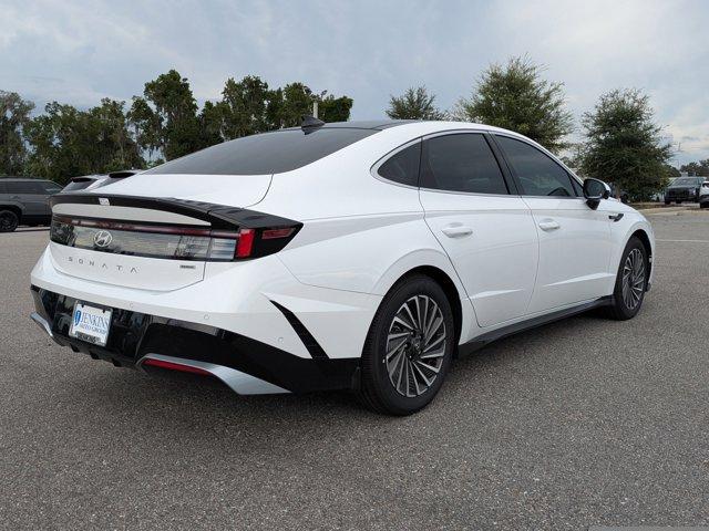 new 2025 Hyundai Sonata Hybrid car, priced at $35,109