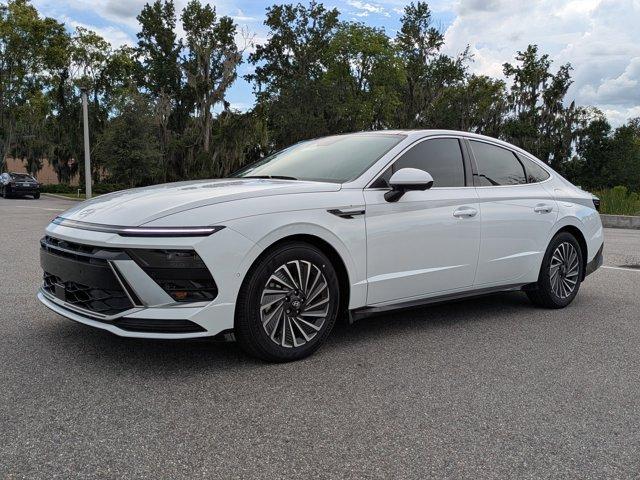 new 2025 Hyundai Sonata Hybrid car, priced at $35,109