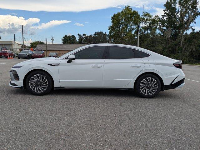 new 2025 Hyundai Sonata Hybrid car, priced at $35,109