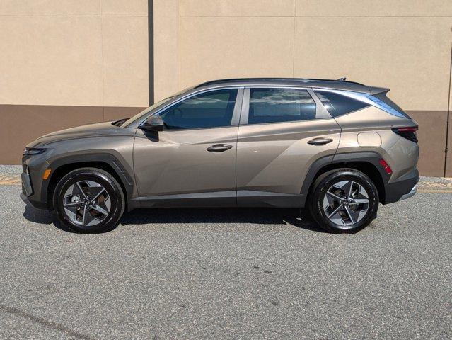 new 2025 Hyundai Tucson Hybrid car, priced at $37,405