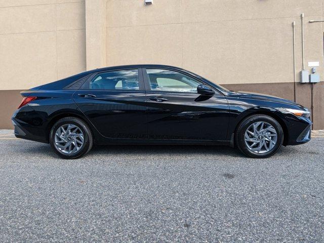 new 2025 Hyundai Elantra car, priced at $23,023