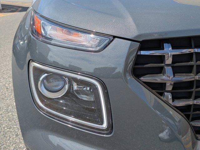 new 2025 Hyundai Venue car, priced at $24,076