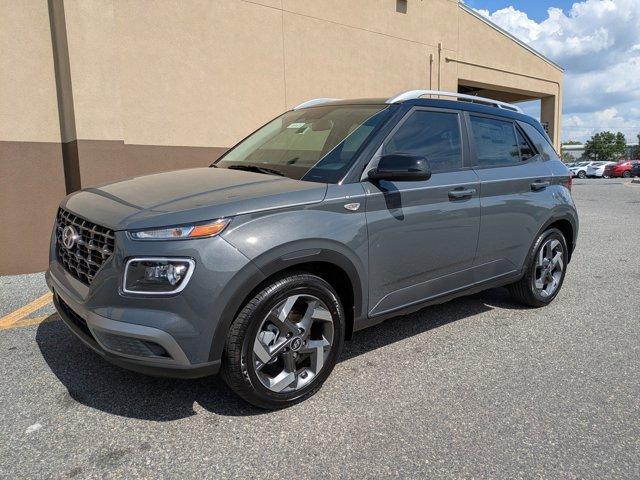 new 2025 Hyundai Venue car, priced at $24,076