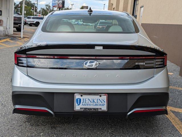 new 2025 Hyundai Sonata car, priced at $27,296