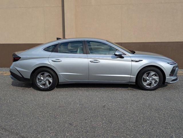 new 2025 Hyundai Sonata car, priced at $27,296