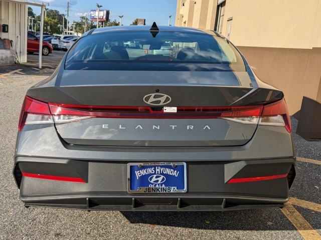 new 2025 Hyundai Elantra car, priced at $23,673