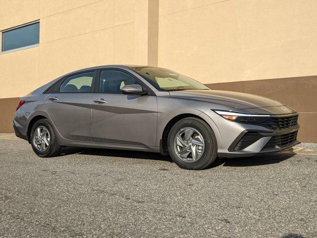 new 2025 Hyundai Elantra car, priced at $22,305
