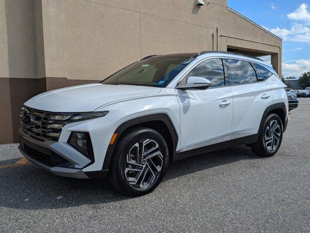 new 2025 Hyundai TUCSON Hybrid car, priced at $42,600