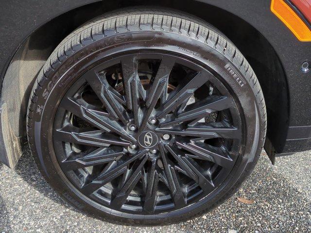 used 2025 Hyundai Santa Fe car, priced at $44,018
