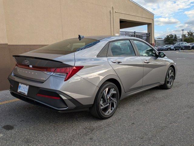 new 2025 Hyundai ELANTRA HEV car, priced at $25,956