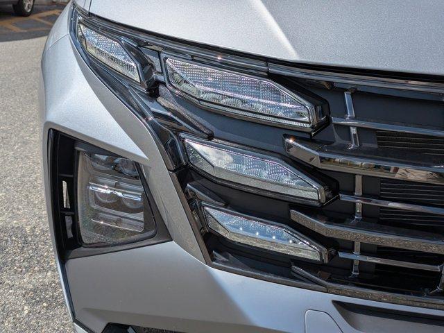 new 2025 Hyundai TUCSON Hybrid car, priced at $41,955