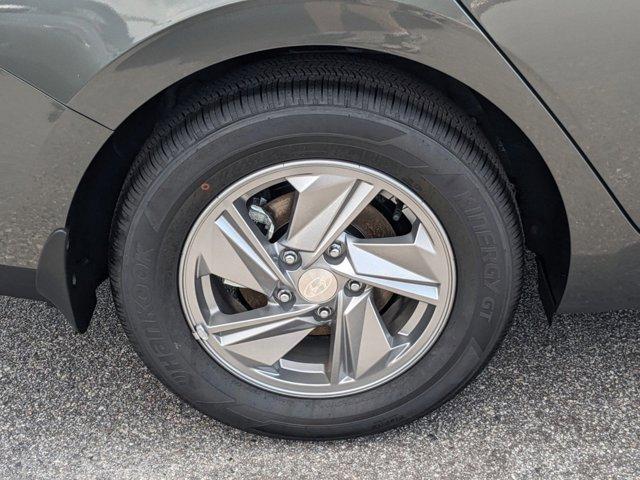 new 2025 Hyundai Elantra car, priced at $21,588