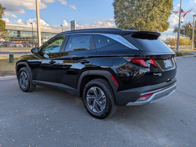 new 2025 Hyundai TUCSON Hybrid car, priced at $33,181