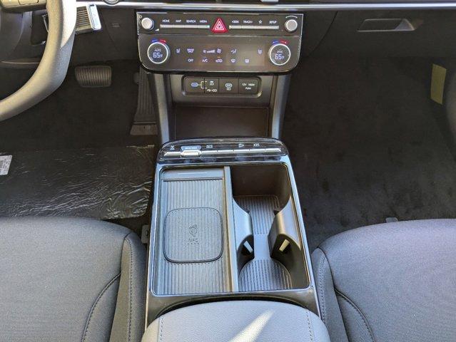 new 2025 Hyundai TUCSON Hybrid car, priced at $33,181