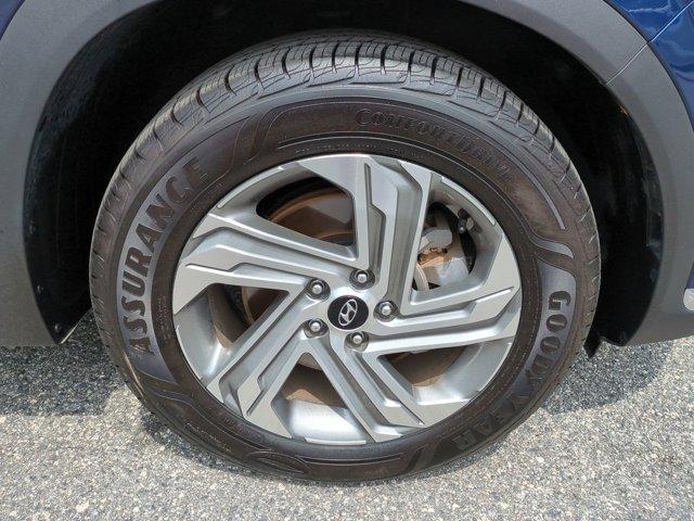 used 2022 Hyundai Santa Fe car, priced at $21,596