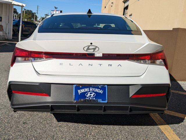 new 2025 Hyundai Elantra car, priced at $22,907