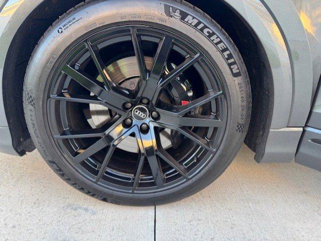 new 2021 Audi SQ8 car