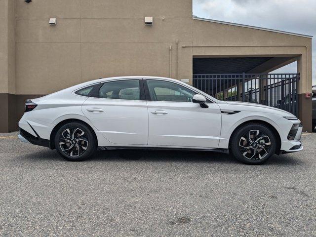 new 2025 Hyundai Sonata car, priced at $27,893