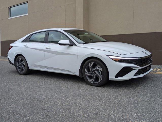 new 2025 Hyundai Elantra car, priced at $26,902