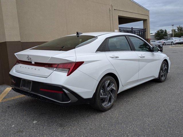 new 2025 Hyundai Elantra car, priced at $26,902