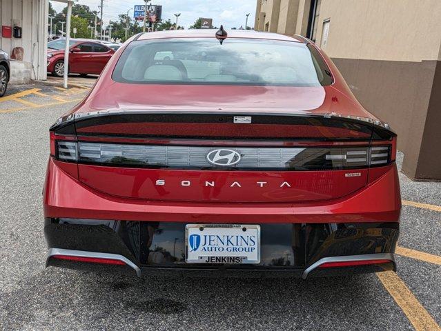 new 2024 Hyundai Sonata Hybrid car, priced at $31,889