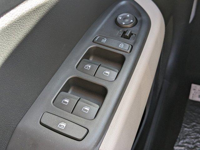 new 2025 Hyundai Venue car, priced at $23,055