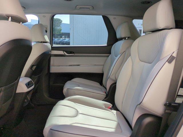 used 2023 Hyundai Palisade car, priced at $35,071