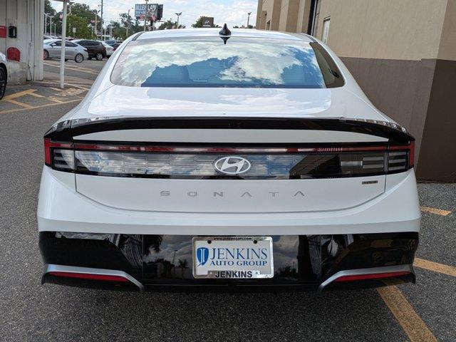 new 2025 Hyundai Sonata Hybrid car, priced at $31,216