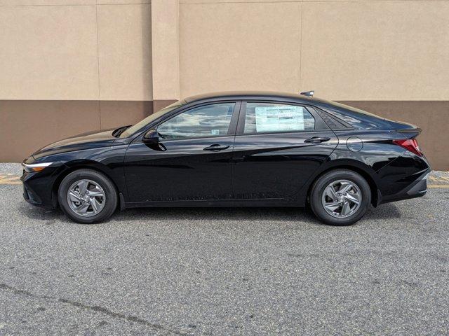 new 2025 Hyundai Elantra car, priced at $22,305