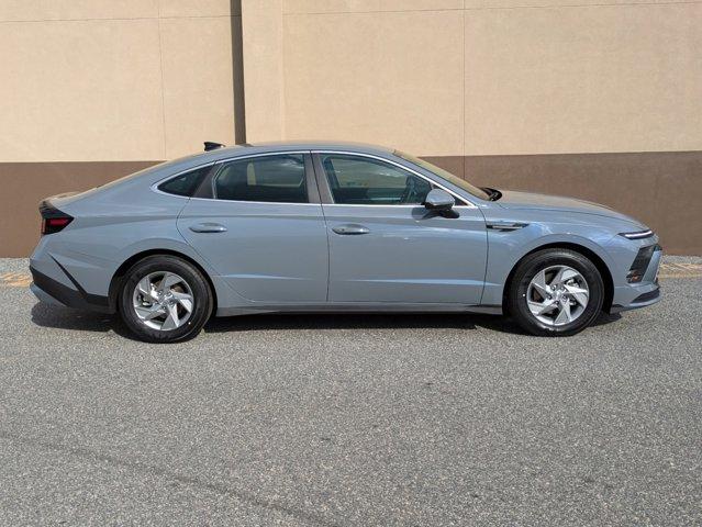 new 2025 Hyundai Sonata car, priced at $27,303