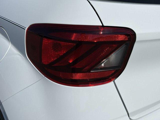new 2025 Hyundai Venue car, priced at $23,055