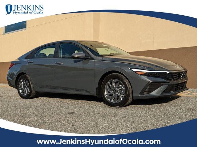 new 2025 Hyundai Elantra car, priced at $22,701