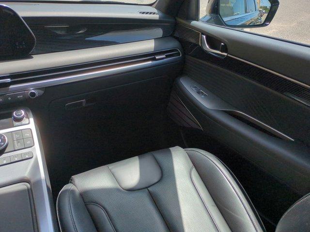 used 2024 Hyundai Palisade car, priced at $42,557