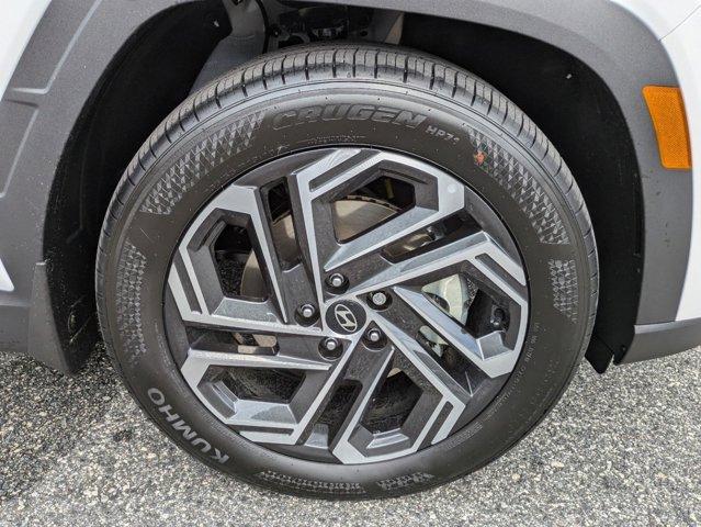 new 2025 Hyundai Tucson car, priced at $38,004