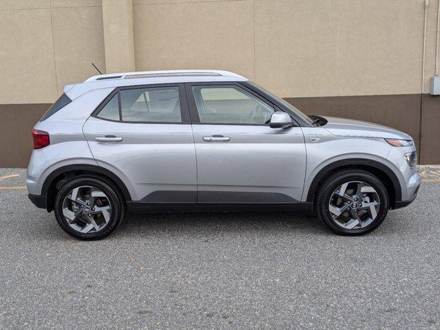 new 2025 Hyundai Venue car, priced at $22,989
